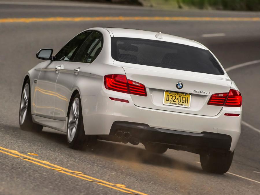  BMW 535d Sedan M Sport Package 2013 года  (US) (фото 9 из 9)